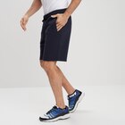 Short jogging molleton droit bleu marine homme en promo chez La Halle Short jogging molleton droit bleu marine homme dans le catalogue La Halle
