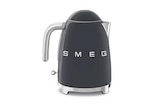 Bouilloire Smeg KLF03GREU ANTHRACITE - Smeg en promo chez Darty Lille à 129,99 €