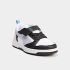 Tennis basses à scratchs Puma violet fille - La Halle Tennis basses à scratchs Puma violet fille à 32,19 € dans le catalogue La Halle