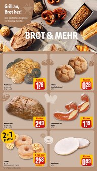 Brötchen im REWE Prospekt "Dein Markt" mit 18 Seiten (Neuss)
