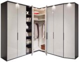 Drehtürenschrank 6-türig  im aktuellen XXXLutz Prospekt für 2.499,00 €