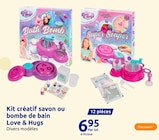 Kit créatif savon ou bombe de bain Love & Hugs en promo chez Action Aix-en-Provence à 6,95 €