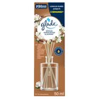Diffuseur de parfum en bâtonnets - GLADE - Carrefour Market à Asnières-sur-Seine Diffuseur de parfum en bâtonnets - GLADE en promo chez Carrefour Market Asnières-sur-Seine à 3,95 €