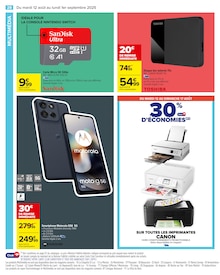 Promo IPhone dans le catalogue Carrefour du moment à la page 30