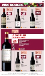 Offre Vin Beaujolais Rouge dans le catalogue Carrefour du moment à la page 9