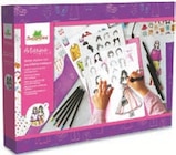 Atelier styliste avec tablette lumineuse - La Grande Récré Atelier styliste avec tablette lumineuse à 39,99 € dans le catalogue La Grande Récré