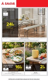 Table Pliante en promo dans le catalogue Carrefour Market à la page 68
