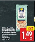 Reiswaffel weiße Schokolade Matcha mit gefriergetrockneten Erdbeeren von EDEKA Herzstücke für 1,49 € bei E center im Angebot Reiswaffel weiße Schokolade Matcha mit gefriergetrockneten Erdbeeren von EDEKA Herzstücke im aktuellen E center Prospekt