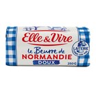 Beurre - Elle & Vire en promo chez Carrefour Le Blanc-Mesnil à 3,35 €