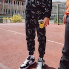 Pantalon de jogging droit Pokémon noir garçon en promo chez La Halle Sevran à 17,99 €