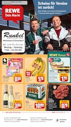REWE Prospekt für Düsseldorf mit 30 Seiten REWE Prospekt "Dein Markt" für Düsseldorf, 30 Seiten, 19.05.2025 - 24.05.2025