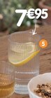 Lot de 4 verres striés haut transparent dans le catalogue B&M