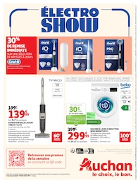 Offre Brosse À Dents dans le catalogue Auchan Hypermarché du moment à la page 16