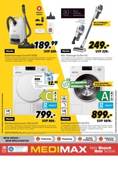 Staubsauger im MEDIMAX Prospekt in Stralsund Aktueller MEDIMAX Prospekt mit Staubsauger, "SPORTLICH SPAREN!", Seite 8