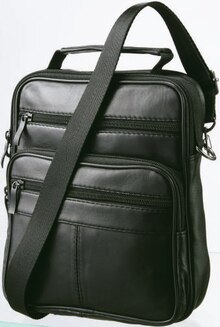 Sac homme - Géant Casino à Mulhouse Sac homme en promo chez Géant Casino Mulhouse à 16,00 €