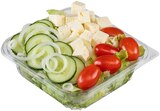 Rohkostplatte mit Balkankäse bei REWE im Schwandorf Prospekt für 8,90 €
