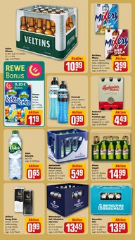 Volvic im REWE Prospekt "Dein Markt" mit 32 Seiten (Germering)