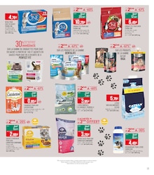 Promo Croquettes Chat dans le catalogue Supermarchés Match du moment à la page 19