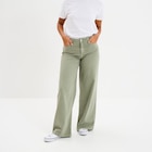 Jeans large taille haute coton vert kaki femme dans le catalogue La Halle