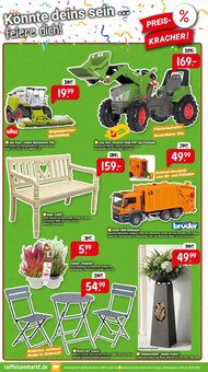 Pflanzen im aktuellen Raiffeisenmarkt Prospekt (Bremen) Pflanzen im Raiffeisenmarkt Prospekt "Wir feiern dich mit Fest-Preisen!" mit 4 Seiten (Bremen)