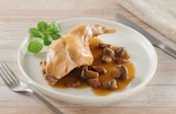 Cuisse de lapin chasseur mitonnée à l'échalote ou Calamars géants à l'armoricaine à 12,99 € dans le catalogue Super U
