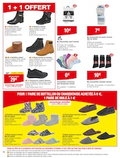 Chaussures Femme Angebote im Prospekt "GROS VOLUMES = PETITS PRIX" von Cora auf Seite 42