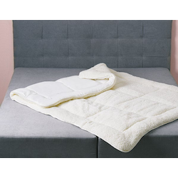 Steppbett in Lammflor-Optik