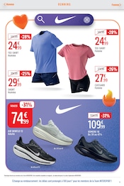 Promos Chaussures Running dans le catalogue "ÇA SWIPE SUR LE LOOK DE RENTRÉE" de Intersport à la page 9 Promos Chaussures Running dans le catalogue "ÇA SWIPE SUR LE LOOK DE RENTRÉE" de Intersport à la page 9