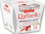 Promo -50 % remise immédiate sur le 2ème sur les MONS CHÉRI, RAFFAELLO, FERRERO ROCHER ET LES TABLETTES à  dans le catalogue Intermarché Super à Chartainvilliers