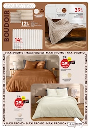 Offre Couverture Polaire dans le catalogue Maxi Bazar du moment à la page 18