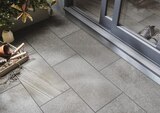 Promo Carrelage de sol extérieur "English Stone" greige - l. 31 x L. 62 cm à 20,79 € dans le catalogue Brico Dépôt à Mulhouse