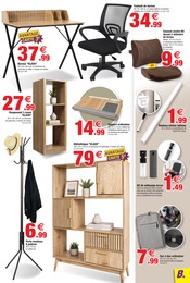 Promos Couches dans le catalogue "C'est bientôt LA RENTRÉE !" de Bazarland Couches en promo dans le catalogue Bazarland à la page 3