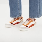 Baskets Creeks multicolore femme en promo chez La Halle Baskets Creeks multicolore femme dans le catalogue La Halle