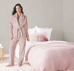 Pyjama-Set, 3-teilig bei Lidl im Krün Prospekt für 17,99 €