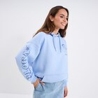 La Halle Honfleur - Promo Sweat hoodie à capuche Stitch Lilo bleu ciel femme Promo Sweat hoodie à capuche Stitch Lilo bleu ciel femme à 15,00 € dans le catalogue La Halle à Honfleur