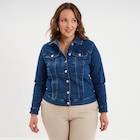 La Halle Marseille - Promo Veste courte en jean boutonnée denim stone femme grande taille Promo Veste courte en jean boutonnée denim stone femme grande taille à 14,99 € dans le catalogue La Halle à Marseille
