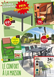 Table De Jardin Angebote im Prospekt "MINI-PRIX AU SOLEIL" von Maxi Bazar Table De Jardin Angebote im Prospekt "MINI-PRIX AU SOLEIL" von Maxi Bazar auf Seite 9