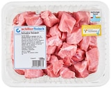 Schweine-Gulasch XXL im REWE Prospekt Schweine-Gulasch XXL von Schiller Fleisch im aktuellen REWE Prospekt für 7,77 €