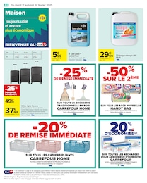 Offre Lave-Glace dans le catalogue Carrefour du moment à la page 64