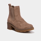 Boots chelsea à talons taupe femme - La Halle à Montpellier Boots chelsea à talons taupe femme en promo chez La Halle Montpellier à 34,99 €