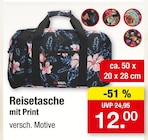 Reisetasche mit Print im Angebot bei Zimmermann in Gronau Reisetasche mit Print Angebote von Enrico Benetti bei Zimmermann Gronau für 12,00 €