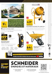 Promos Gazon Synthétique dans le catalogue "TOUT FAIRE POUR LES BEAUX JOURS" de Tout Faire Gazon Synthétique en promo dans le catalogue Tout Faire à la page 8