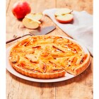 Tarte normande aux pommes 6 parts - CARREFOUR. en promo chez Carrefour Tarte normande aux pommes 6 parts - CARREFOUR. dans le catalogue Carrefour