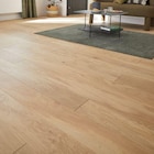Parquet contrecollé clipsable Padillac GoodHome, en chêne français verni naturel, L. 200 cm - GoodHome - Castorama à Paris Parquet contrecollé clipsable Padillac GoodHome, en chêne français verni naturel, L. 200 cm - GoodHome en promo chez Castorama Paris à 52,90 €