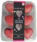 Promo Étui saint valentin macarons gourmands framboise à 4,80 € dans le catalogue Intermarché à Gaillard