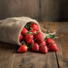Fraise Mara des bois. à Carrefour Market dans Vielleségure Fraise Mara des bois. à Carrefour Market dans Vielleségure