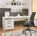 Schreibtisch von CARRYHOME im aktuellen XXXLutz Möbelhäuser Prospekt für 79,90 €