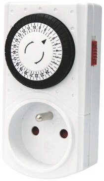 Programmateur mécanique journalier - Mr Bricolage à Paris Programmateur mécanique journalier en promo chez Mr Bricolage Paris à 3,50 €