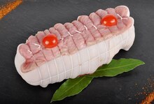 NOIX DE VEAU À RÔTIR - NaturéO à Le Havre NOIX DE VEAU À RÔTIR en promo chez NaturéO Le Havre à 27,90 €