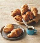 4 croissants + 4 pains au chocolat au beurre - Sélection U en promo chez Super U Niort à 3,50 €